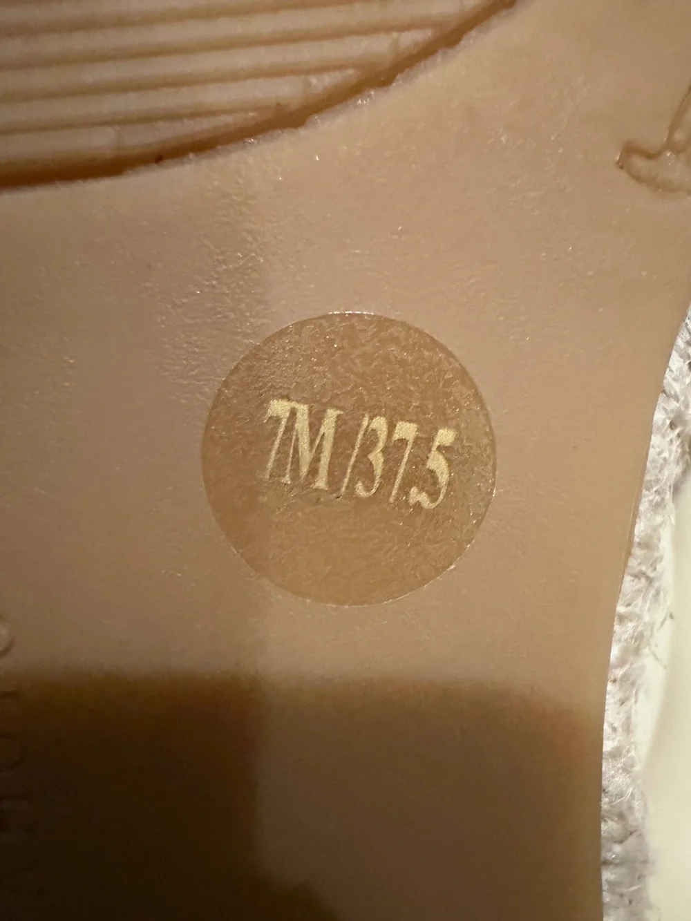 New Vince Camuto Cream Espadrille Dress Shoes size 7
